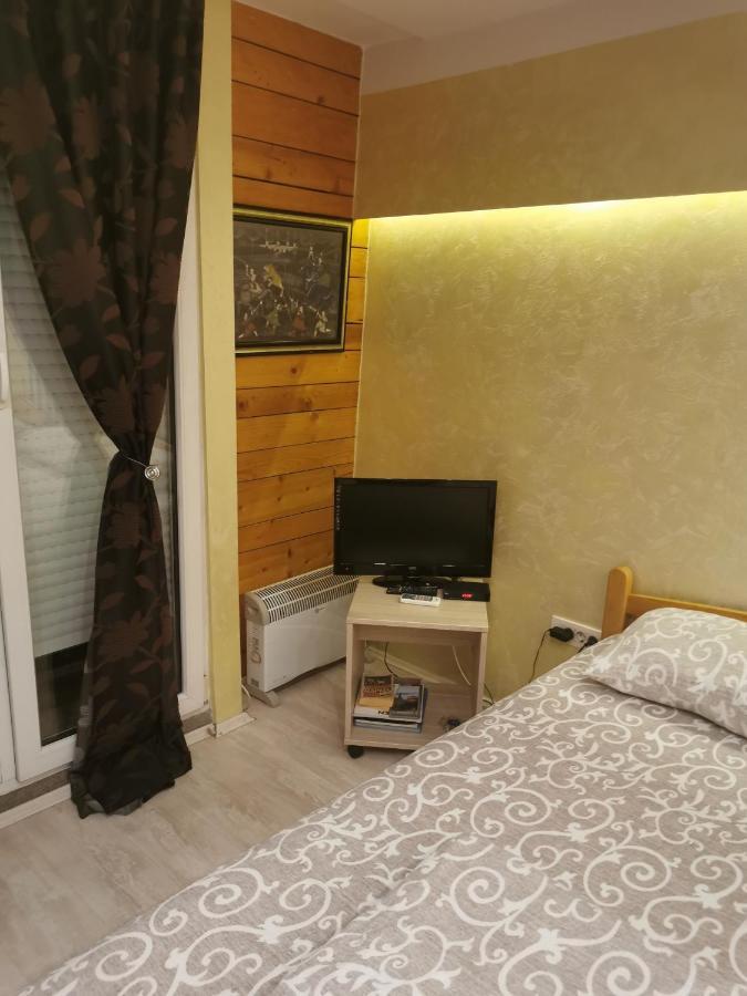 Agape Downtown Lägenhet Belgrad Exteriör bild