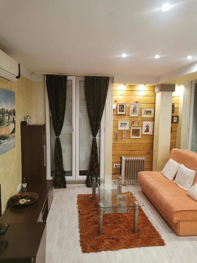 Agape Downtown Lägenhet Belgrad Exteriör bild